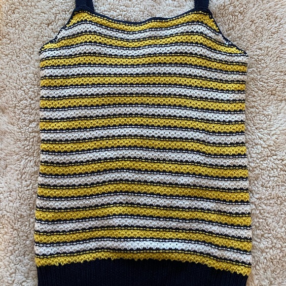 ⚡️FREE a with a purchase of $25 or more⚡️
NWOT It’s Our Time- Tank Top - Picture 1 of 4